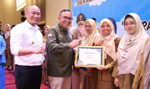 Screenshot_2025-12-08-12-45-42-13_6012fa4d4ddec268fc5c7112cbb265e7